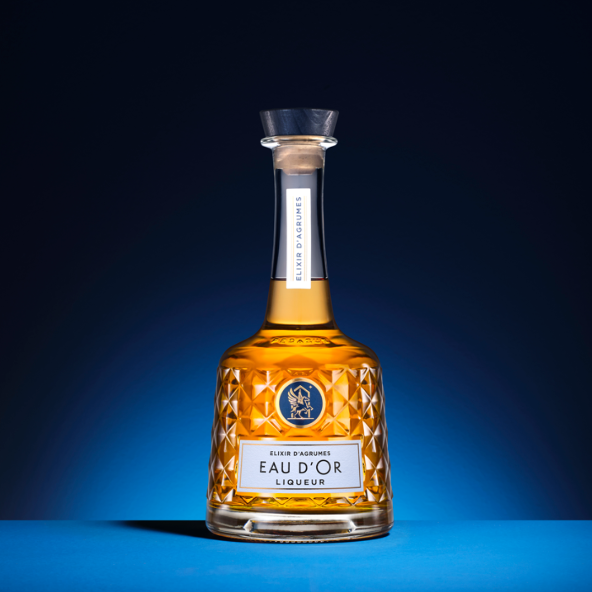 L'Eau d'Or, Distillerie Pegasus - Liqueur